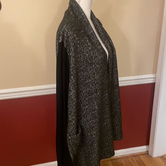 EUC Logo Lori Goldstein Open Cardigan - Picture 2 of 6